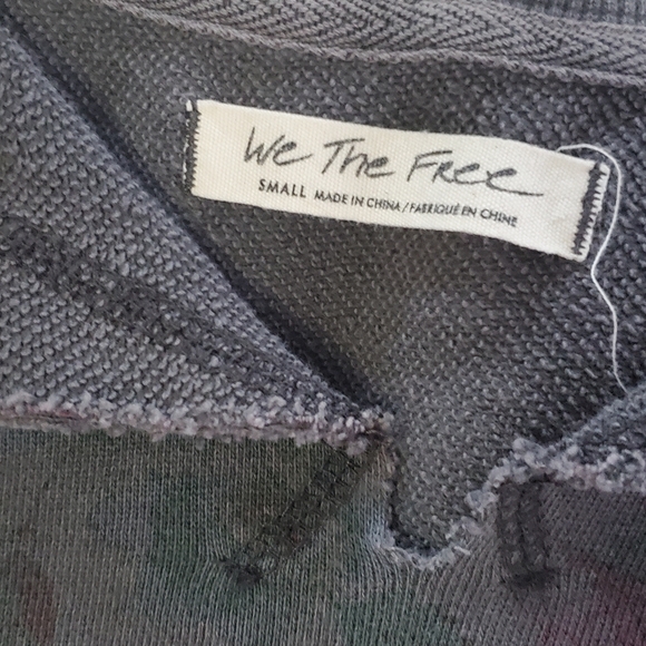 We The Free With The Band Cabbage Rose Sweatshirt Size Small - Picture 7 of 9